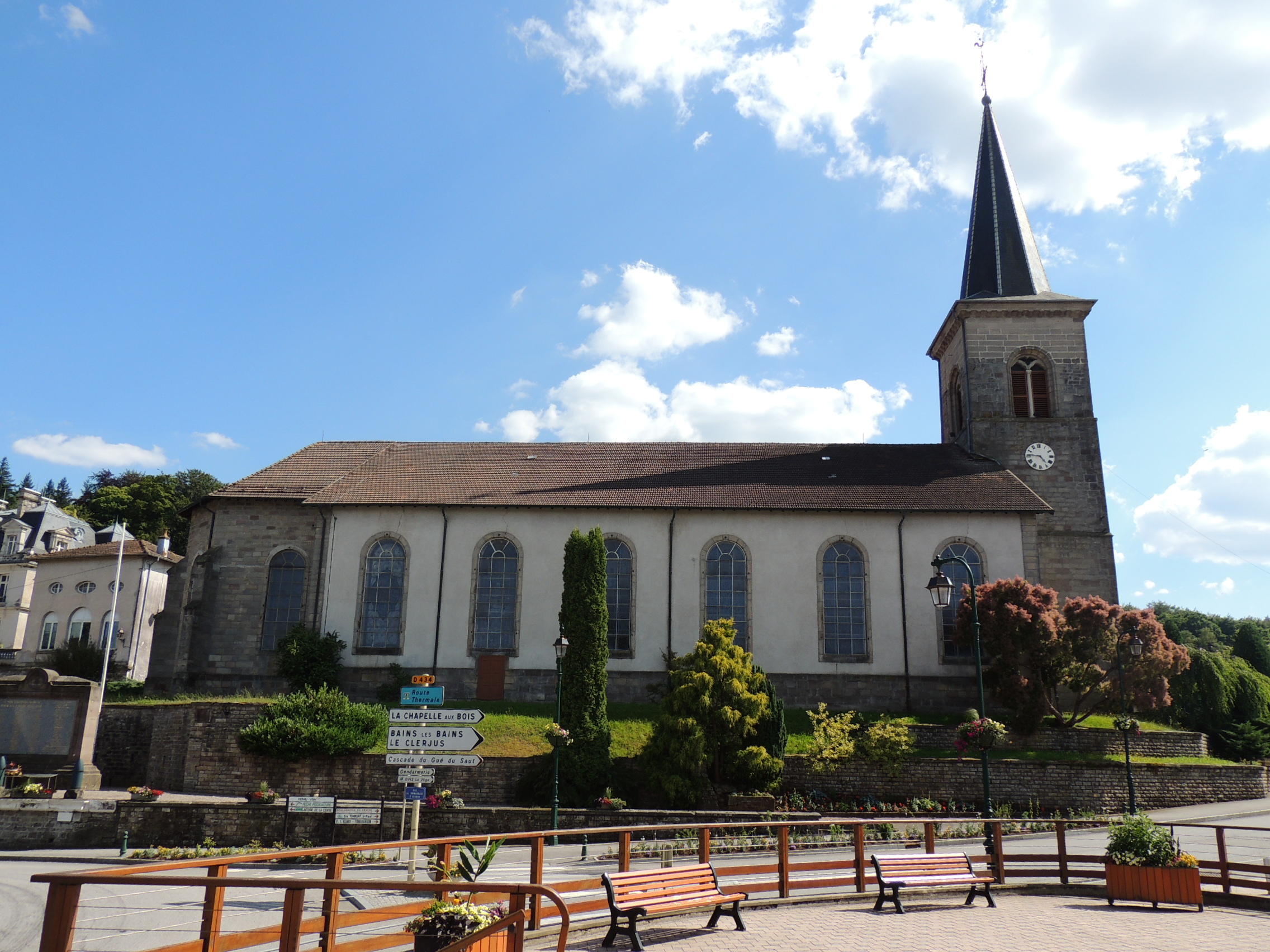 2014---Eglise-extrieur-1